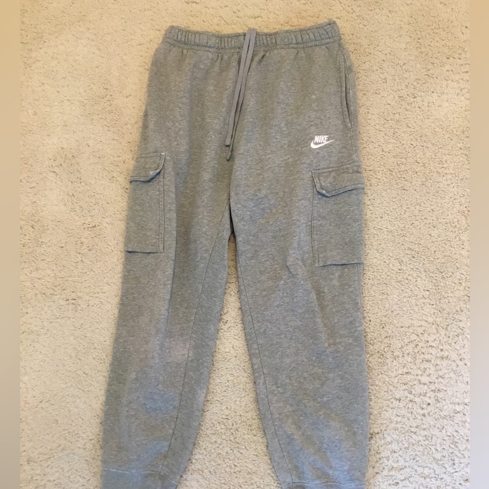 NIKE CARGO SWEATPANTS